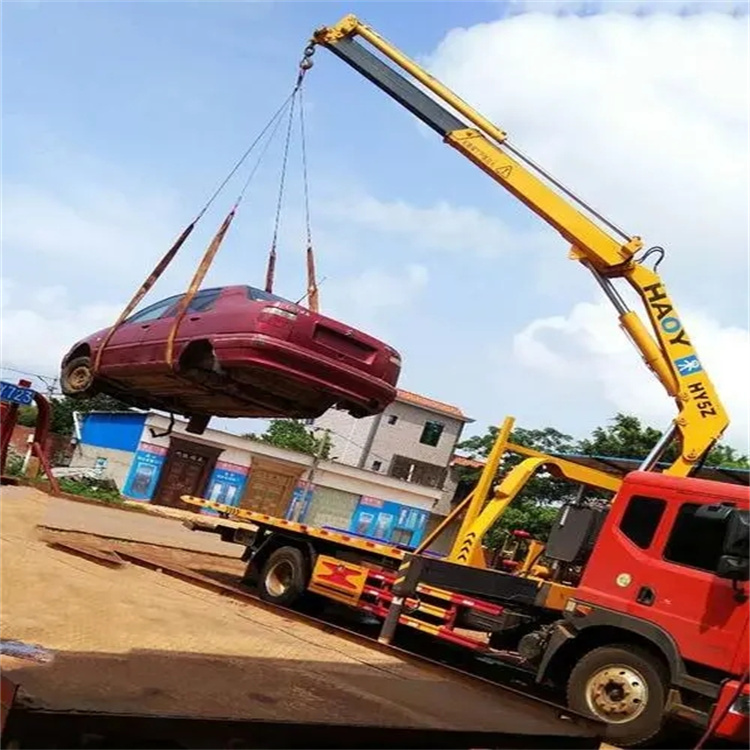 沉湖管委会吊车救援小汽车怎么吊