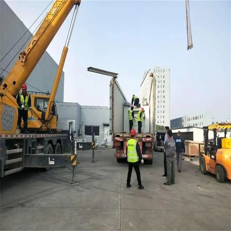 沉湖管委会如何找到附近的吊车救援服务