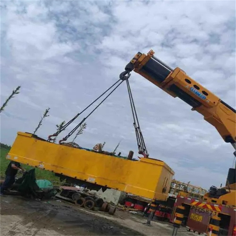 沉湖管委会随车吊吊集装箱怎么吊